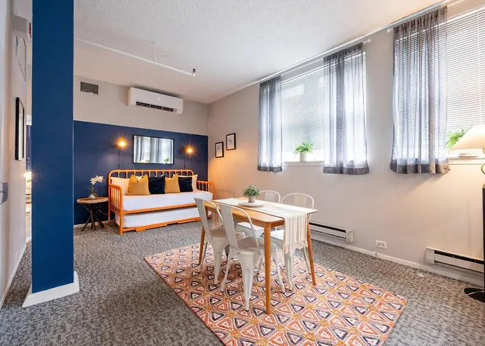 Appartement Downtown Penthouse, Vintage 2bd Gym #1