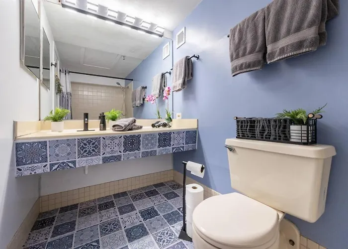 Downtown Penthouse, Vintage 2bd Gym #1 * Chicago